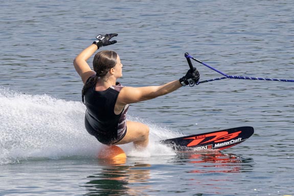 5E1A6543.jpg from 2025 Easterns photo gallery.