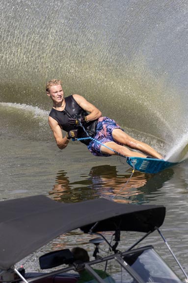 5E1A9528.jpg from 2025 Nationals photo gallery.